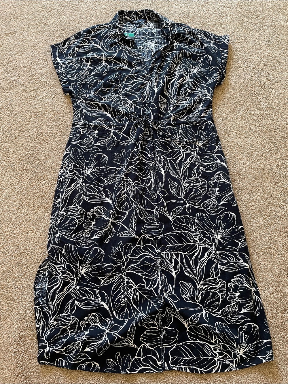 Jewel Badgley Mischka Floral Button Dress
